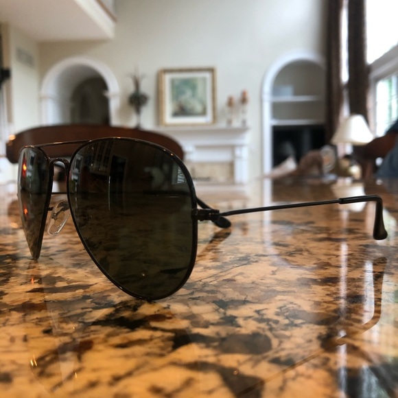 All black Ray Bans - Picture 3 of 4